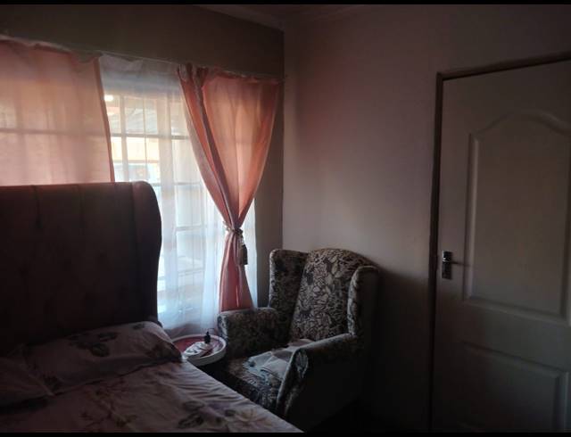 3 BEDROOM HOUSE FOR SALE IN AFRICAN JEWEL